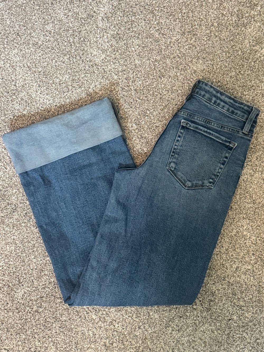 High-Rise Wide Leg Jeans in Medium Blue